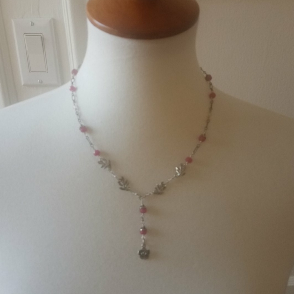 Long boho y necklace with pink beads